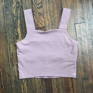 alo yoga bind fitted bra tank in smoky quartz